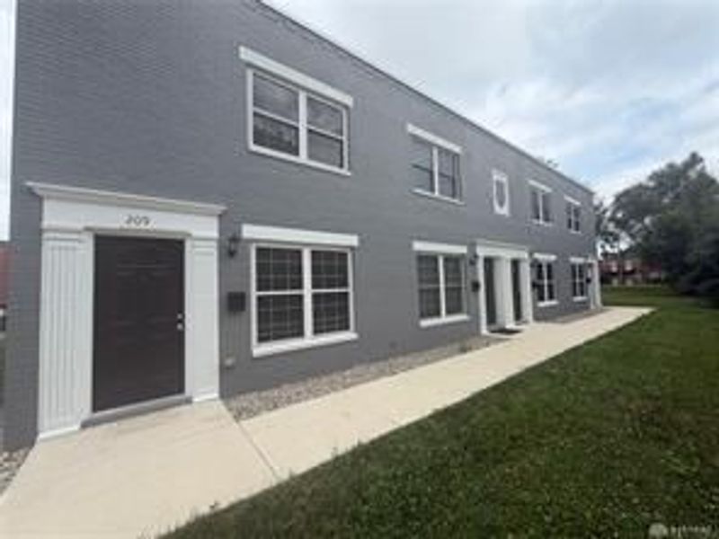 215 South Street, Fairborn, OH 45324 Photo 1