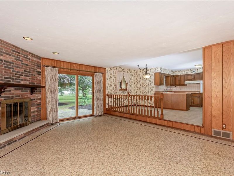 596 Jefferson Drive , Highland Heights, OH 44143 Photo 20