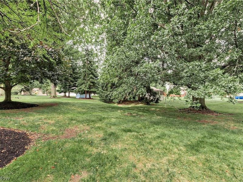 596 Jefferson Drive , Highland Heights, OH 44143 Photo 39