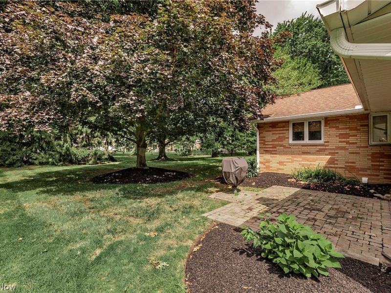 596 Jefferson Drive , Highland Heights, OH 44143 Photo 40