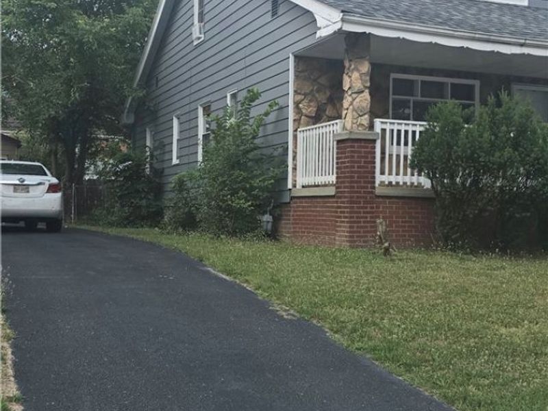 3922 Grosvenor Road, South Euclid, OH 44118 Photo 2