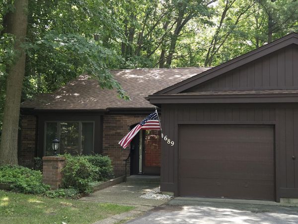 689 Oakway Drive, Unit 24, Muskegon, MI 49441