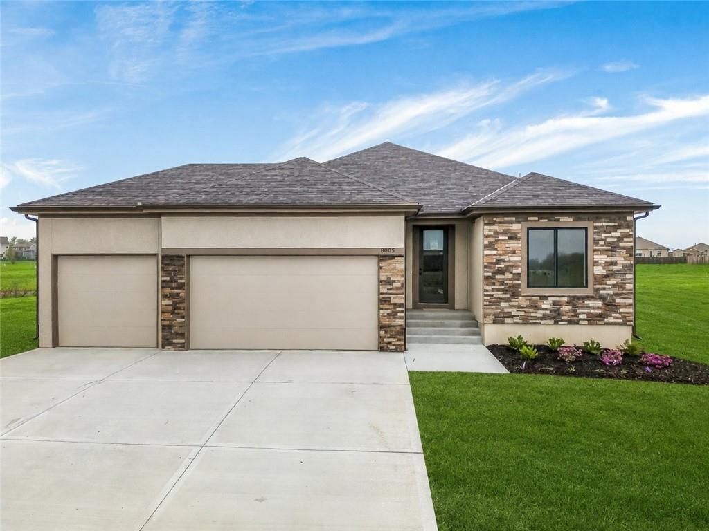 8004 SE Hoot Owl Street, Blue Springs, MO 64014 Main Photo