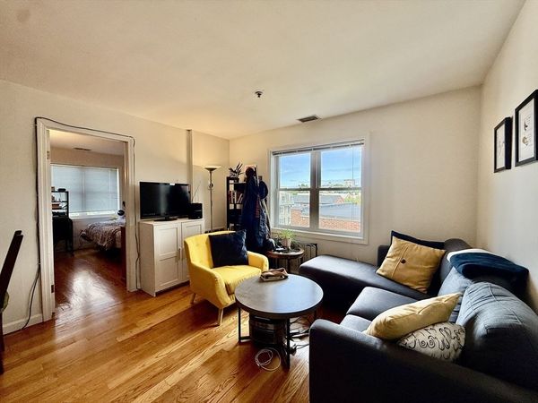 660 Cambridge St, Unit 402, Cambridge, MA 02141
