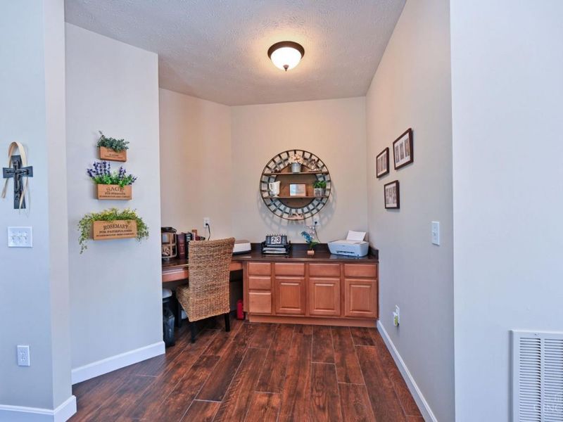 873 E Anson Drive, Union Twp, OH 45245 Photo 12