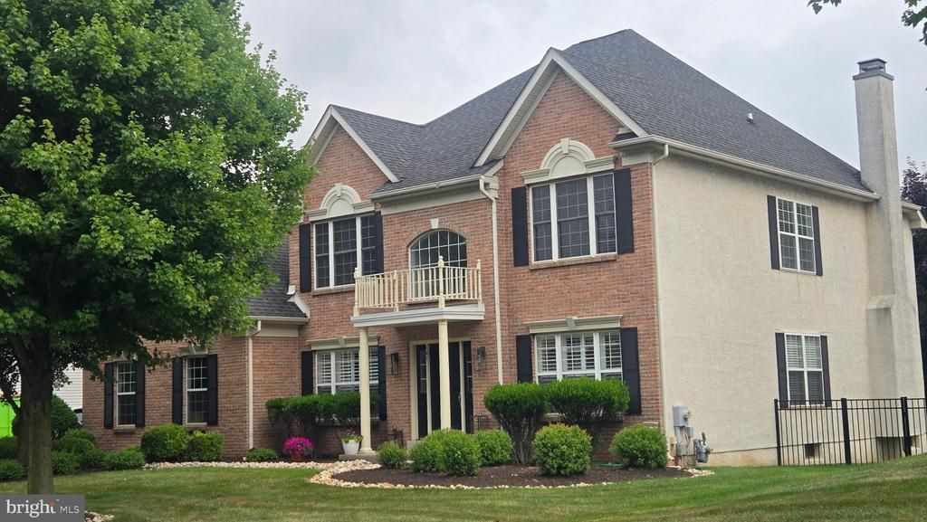 121 AVONDALE DRIVE , NORTH WALES, PA 19454