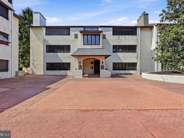 145 CENTURA, CHERRY HILL, NJ 08003