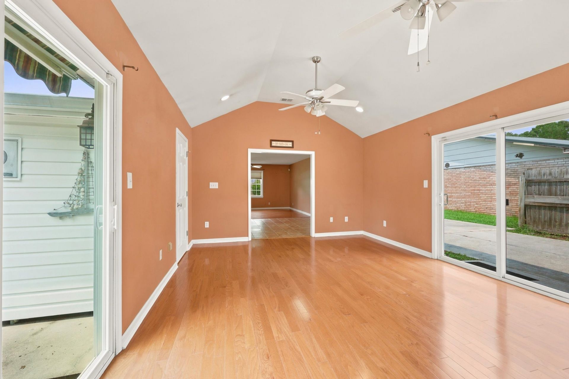 4637 Teakwood Dr.  Photo 13