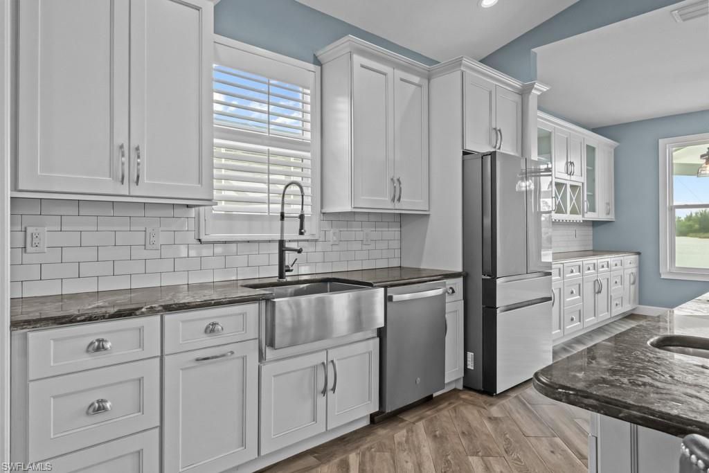 2644 Fairmont Cove Ct, Cape Coral, FL 33991 Photo