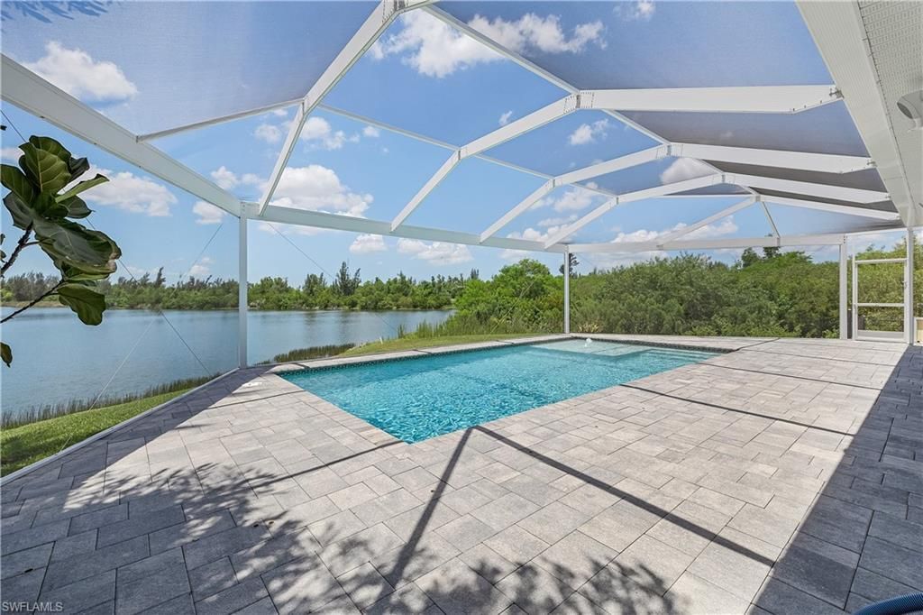 2644 Fairmont Cove Ct, Cape Coral, FL 33991 Photo