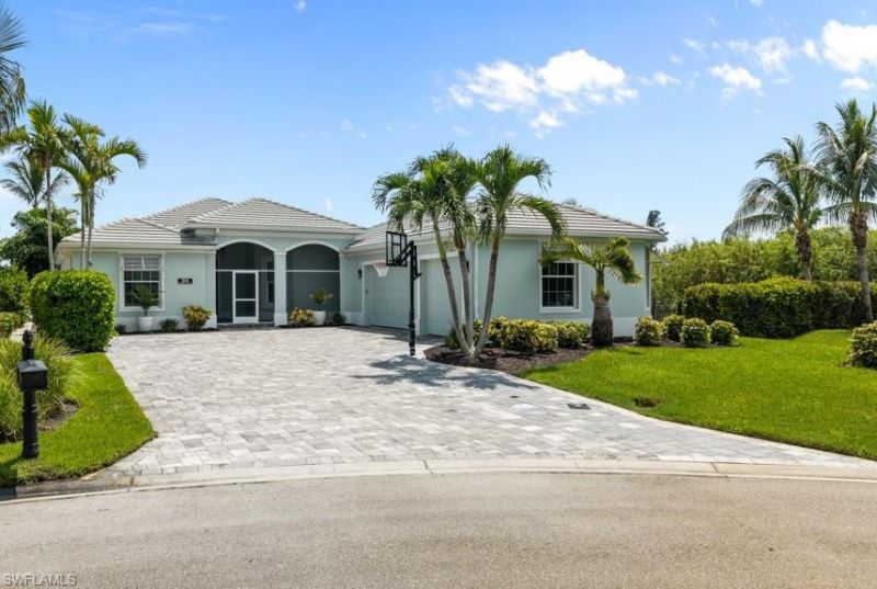 2644 Fairmont Cove Ct, Cape Coral, FL 33991 Photo