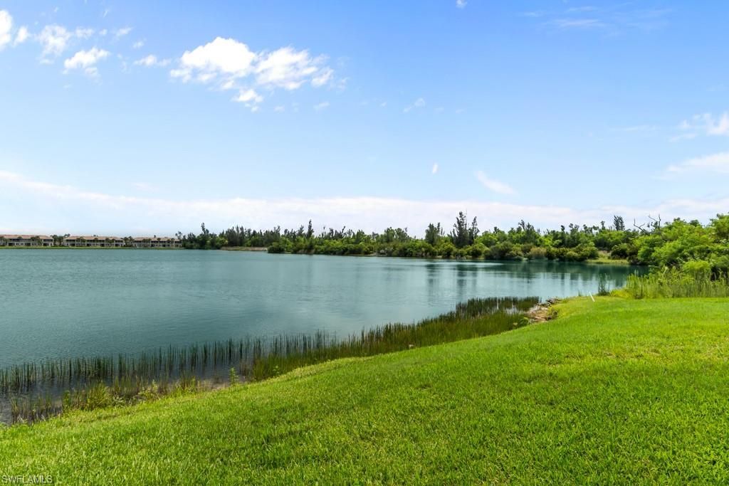 2644 Fairmont Cove Ct, Cape Coral, FL 33991 Photo