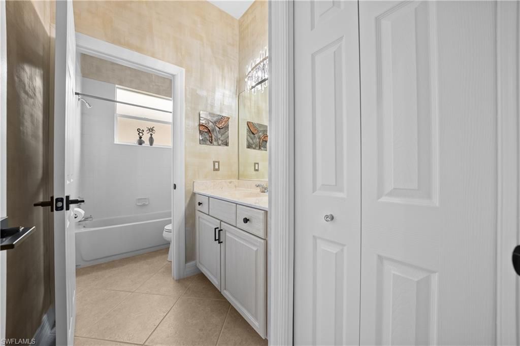 28241 L Burton Fletcher Ct, Bonita Springs, FL 34135 Photo