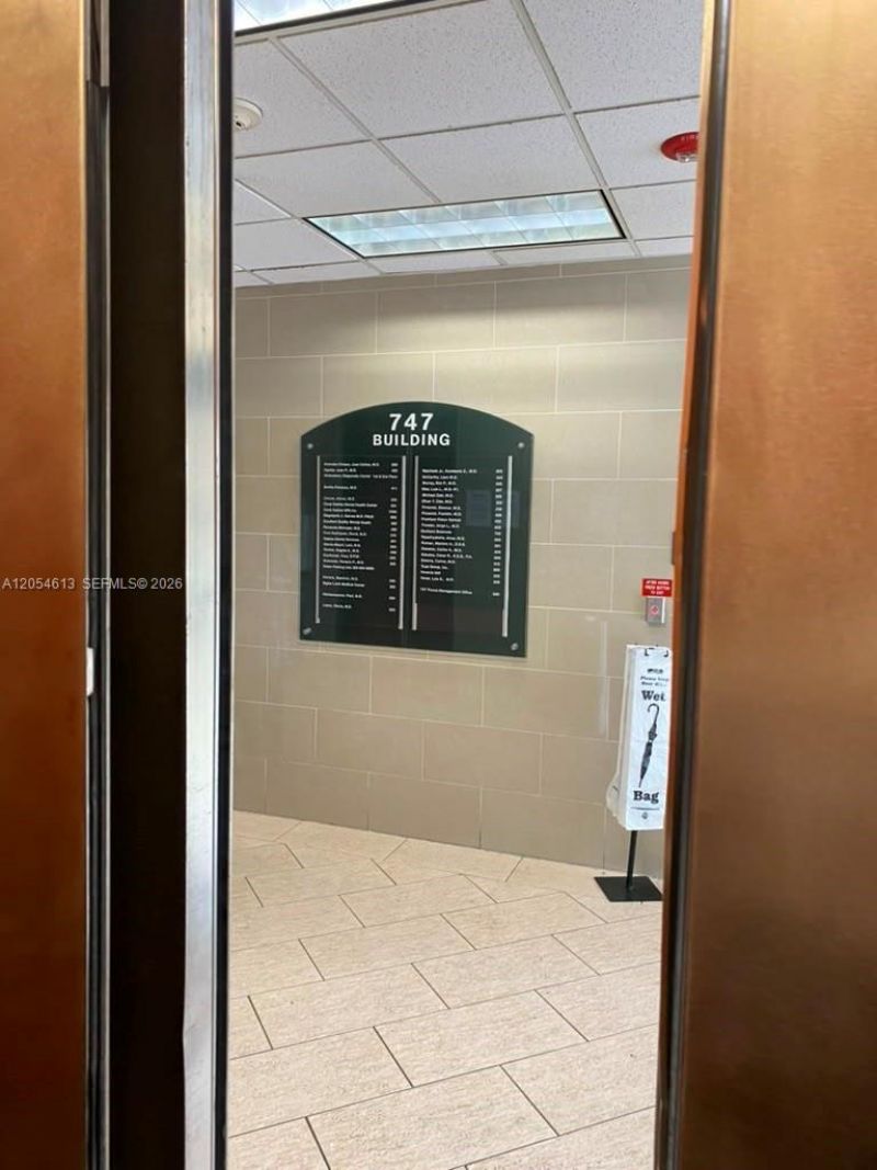 747 Ponce De Leon Blvd , Unit 411, Coral Gables, FL 33134 Photo