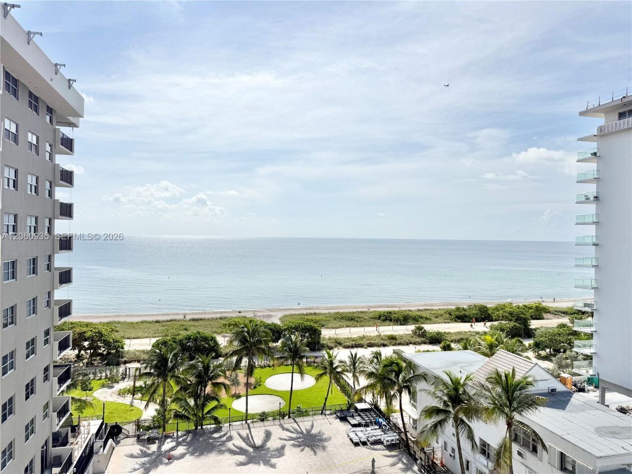 9273 Collins Ave , Unit 811, Surfside, FL 33154 Photo
