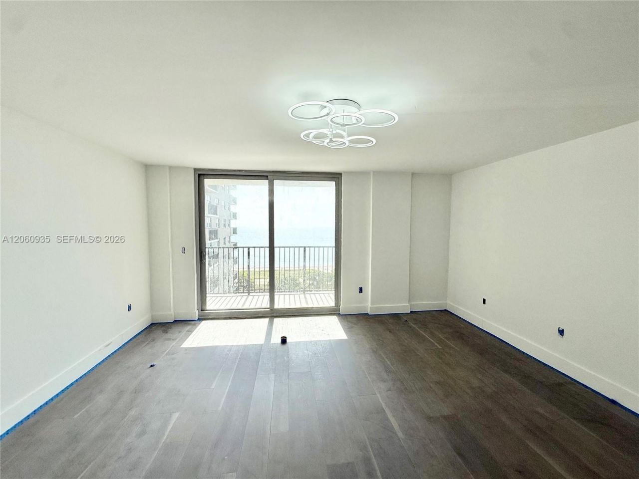 9273 Collins Ave , Unit 811, Surfside, FL 33154 Photo