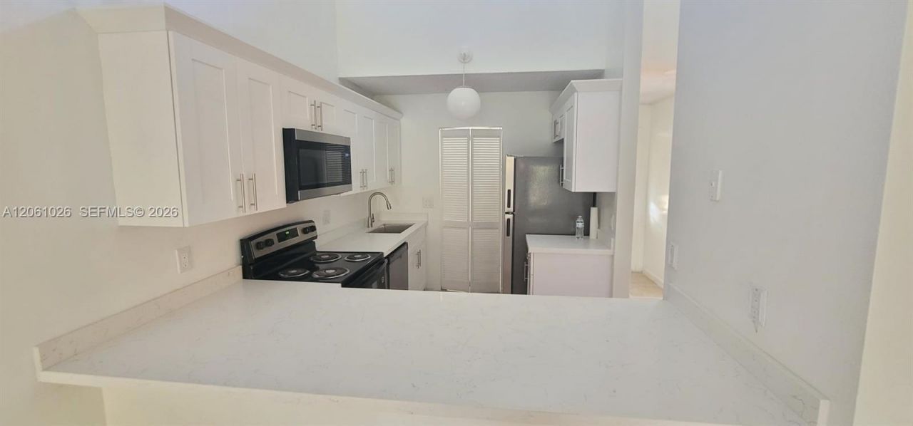 6948 SW 36th Ct, Unit 16-Z, Miramar, FL 33023 Photo