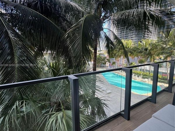 88 SW 7th St , Unit 805, Miami, FL 33130