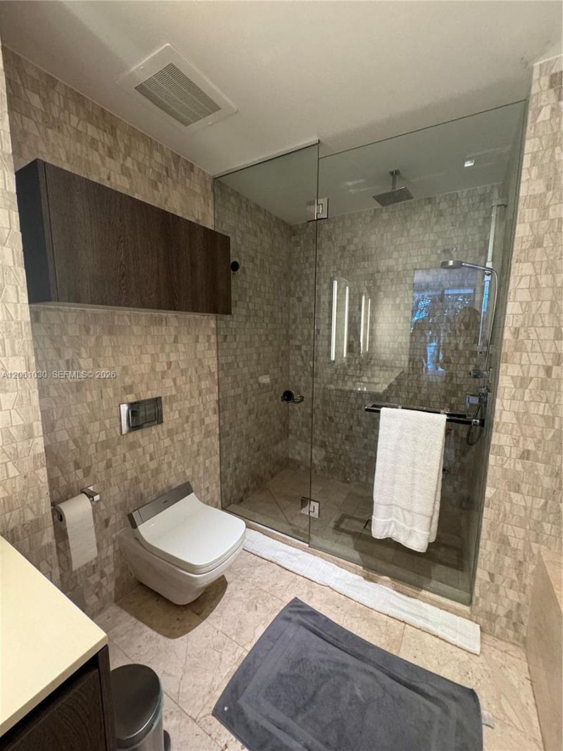 88 SW 7th St , Unit 805, Miami, FL 33130 Photo