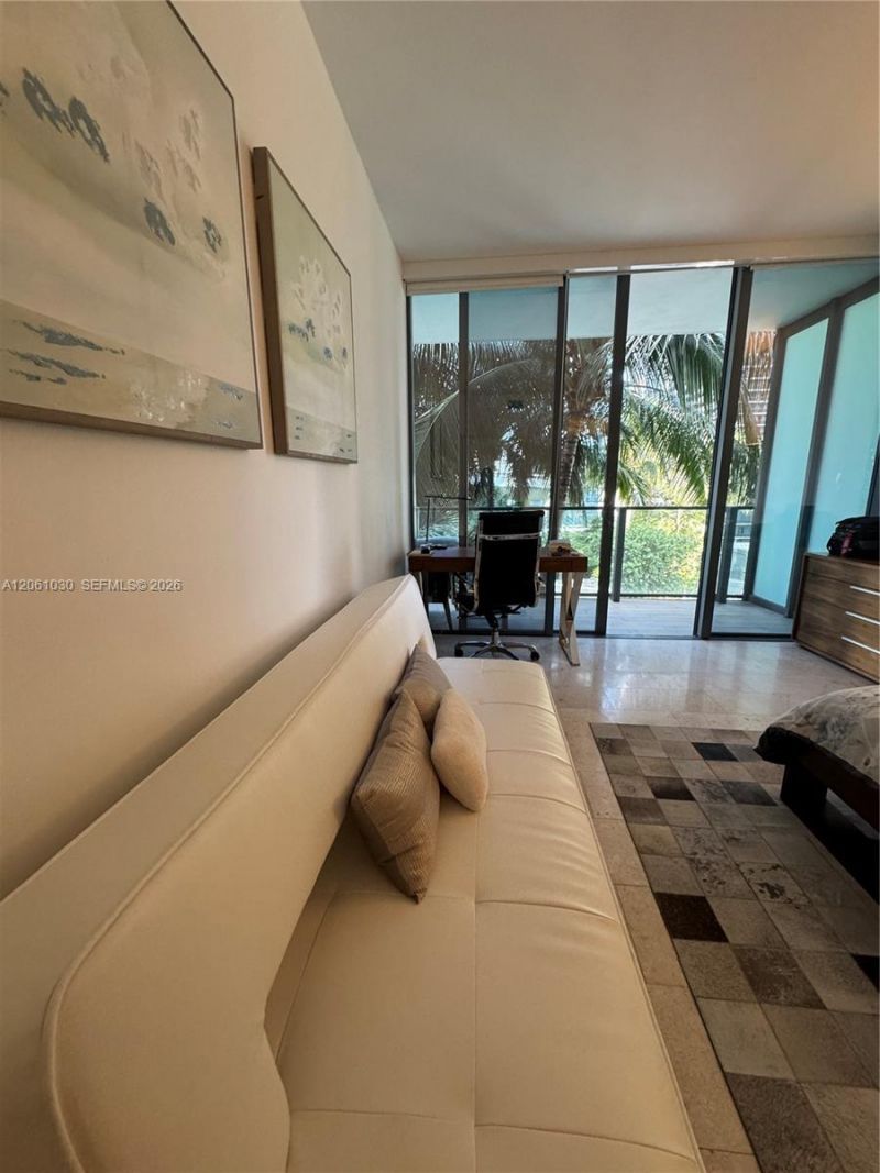 88 SW 7th St , Unit 805, Miami, FL 33130 Photo