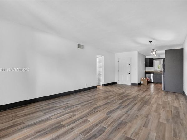 1939 Jefferson St, Unit 303, Hollywood, FL 33020