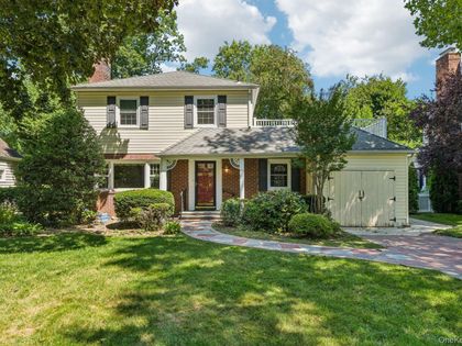 93 Transverse Road Garden City, NY 11530