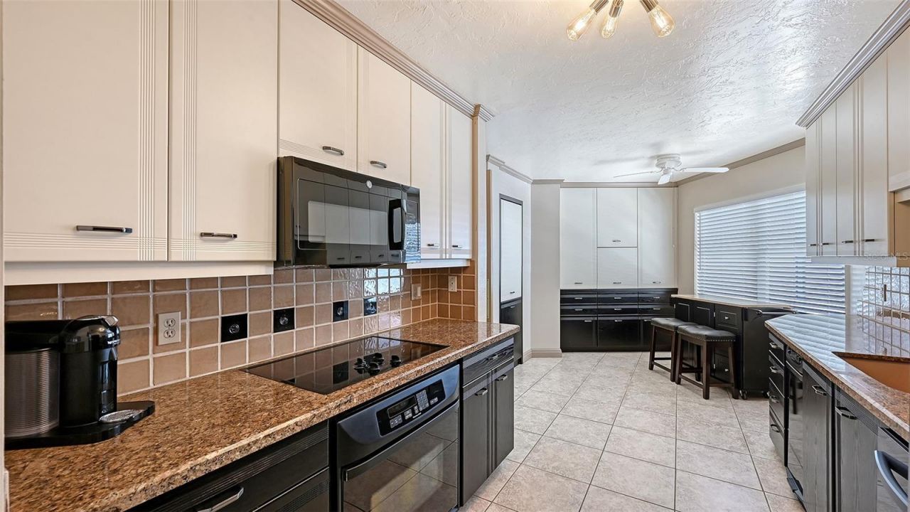 660 Golden Gate Point, Unit 51 & 52, Sarasota, FL 34236 Photo