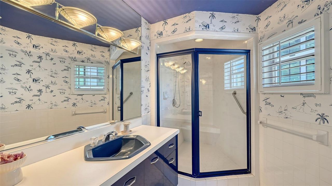 660 Golden Gate Point, Unit 51 & 52, Sarasota, FL 34236 Photo