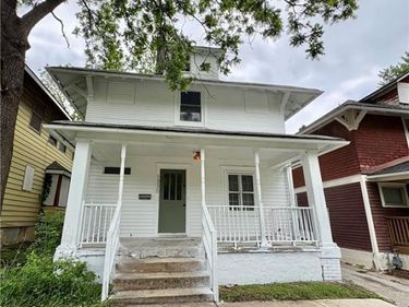 1330 E 55th Street, Kansas City, MO 64110