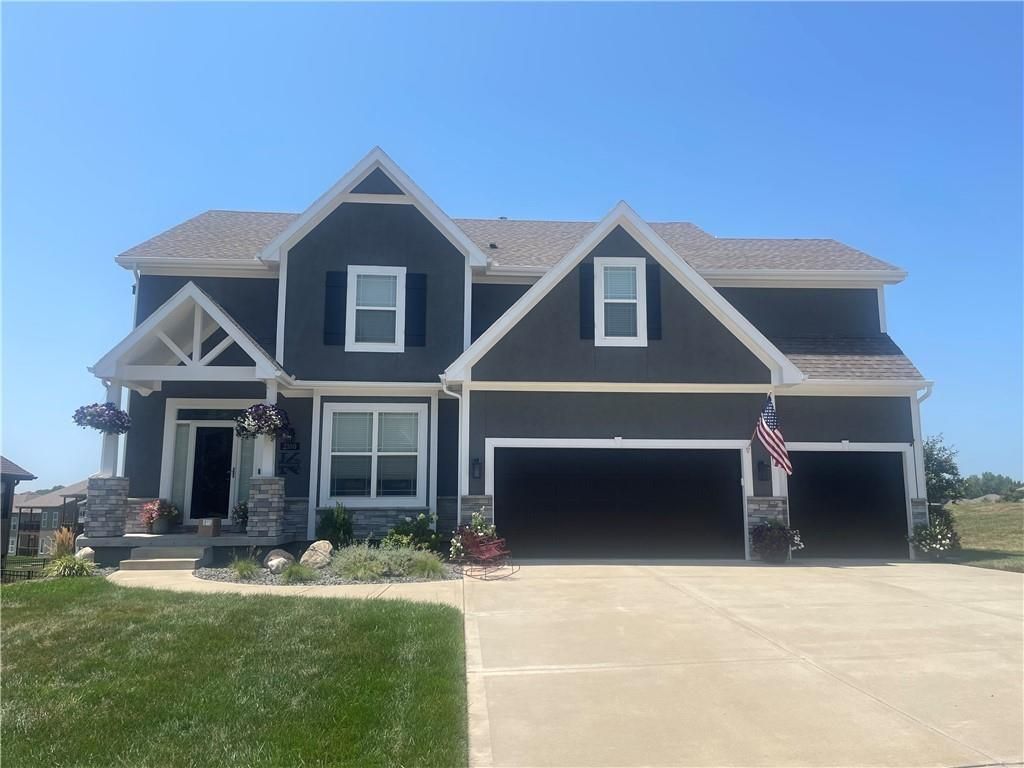 2100 Prairie Creek Drive, Kearney, MO 64060 Main Photo