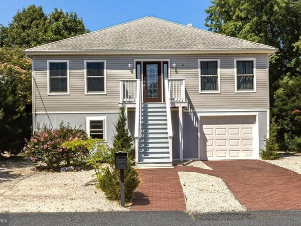 2 SPAR COURT, TUCKERTON, NJ 08087