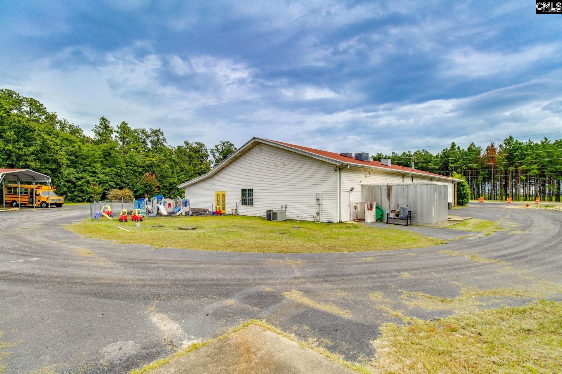 422 Blythewood Road  Photo 7