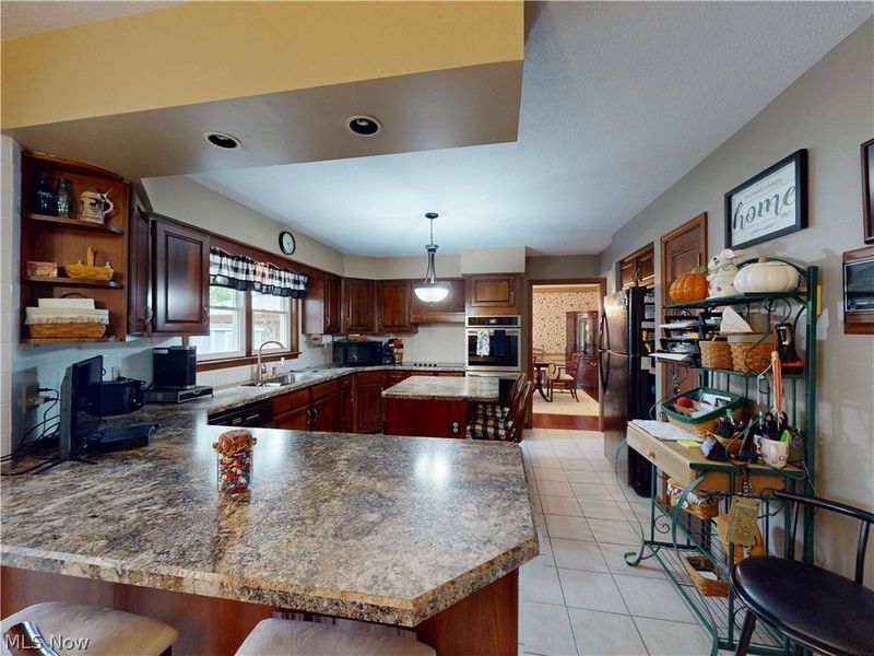 126 Pepperdine Drive , Elyria, OH 44035 Photo 8
