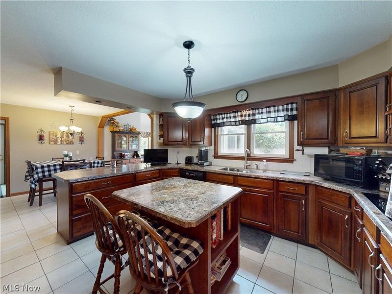 126 Pepperdine Drive , Elyria, OH 44035 Photo 9