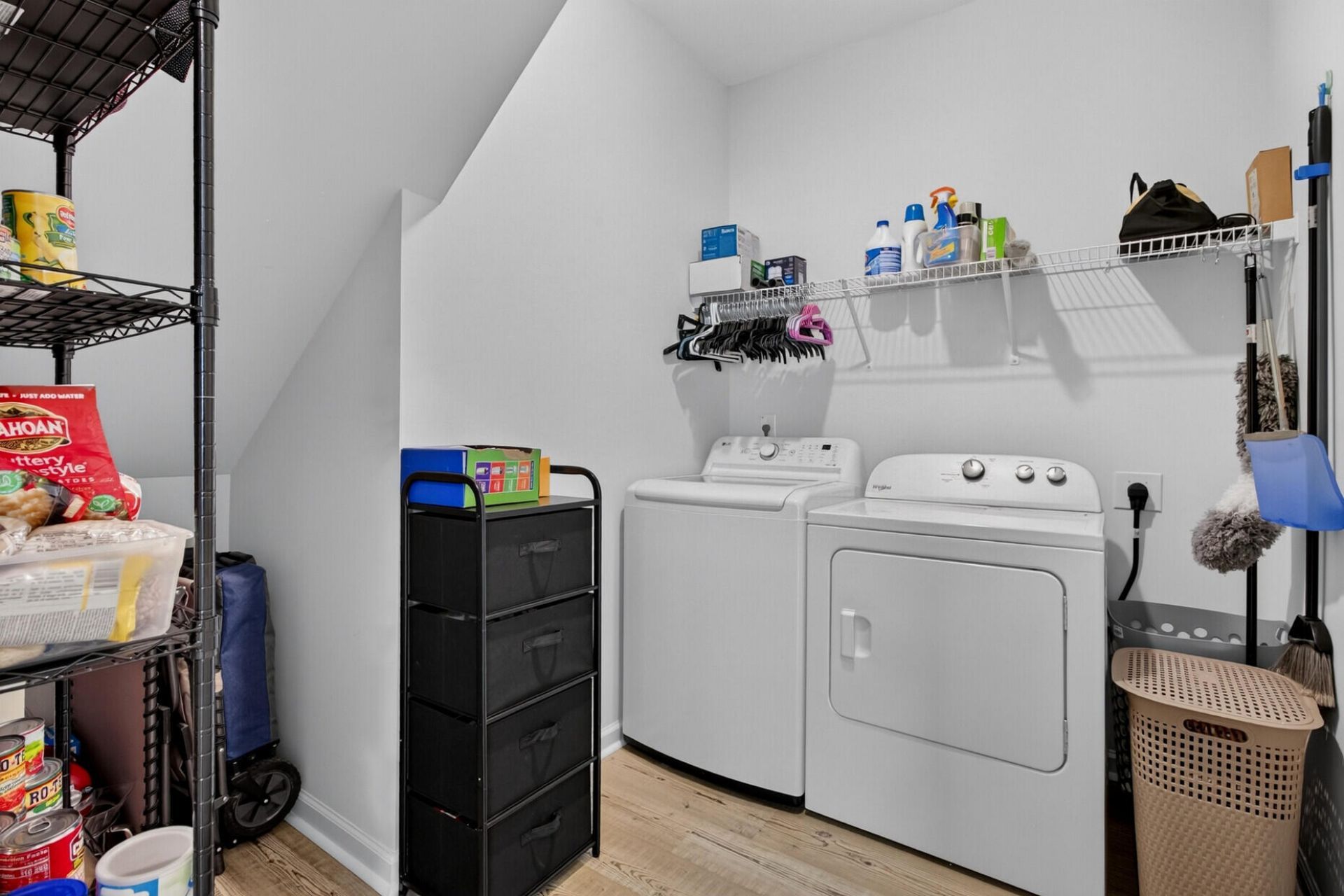 272 Clydesdale Circle Photo 17