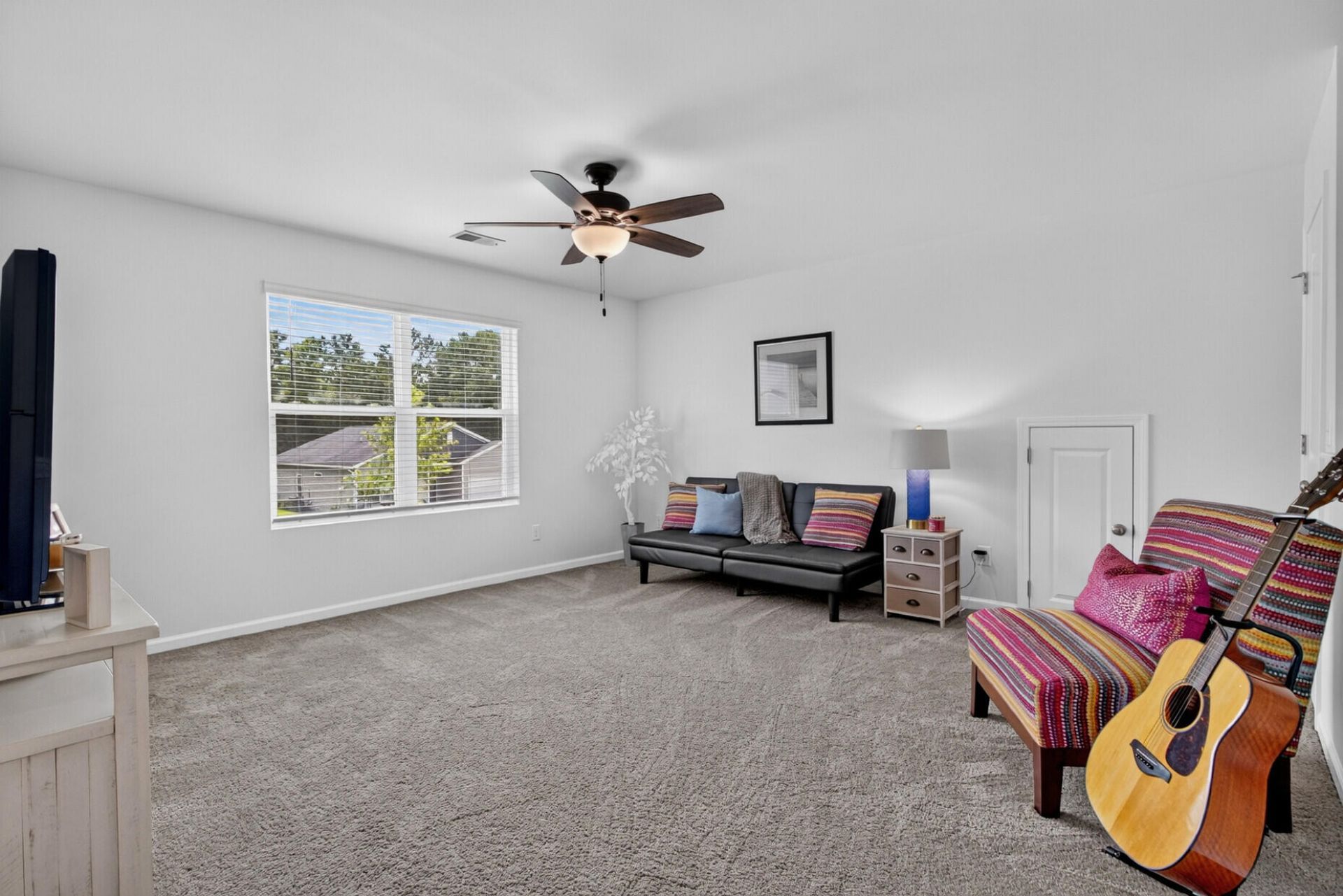 272 Clydesdale Circle Photo 26