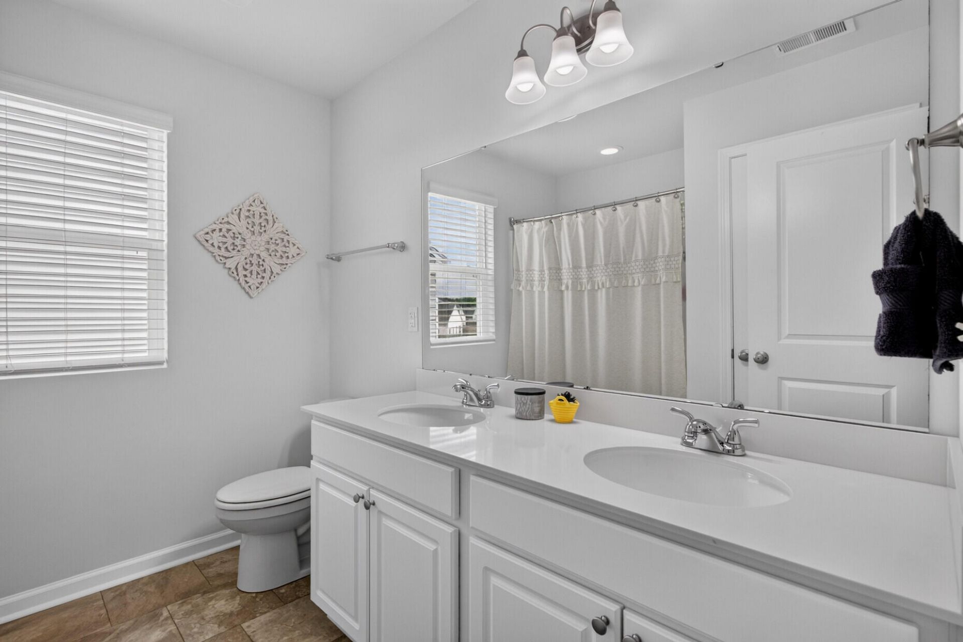 272 Clydesdale Circle Photo 32