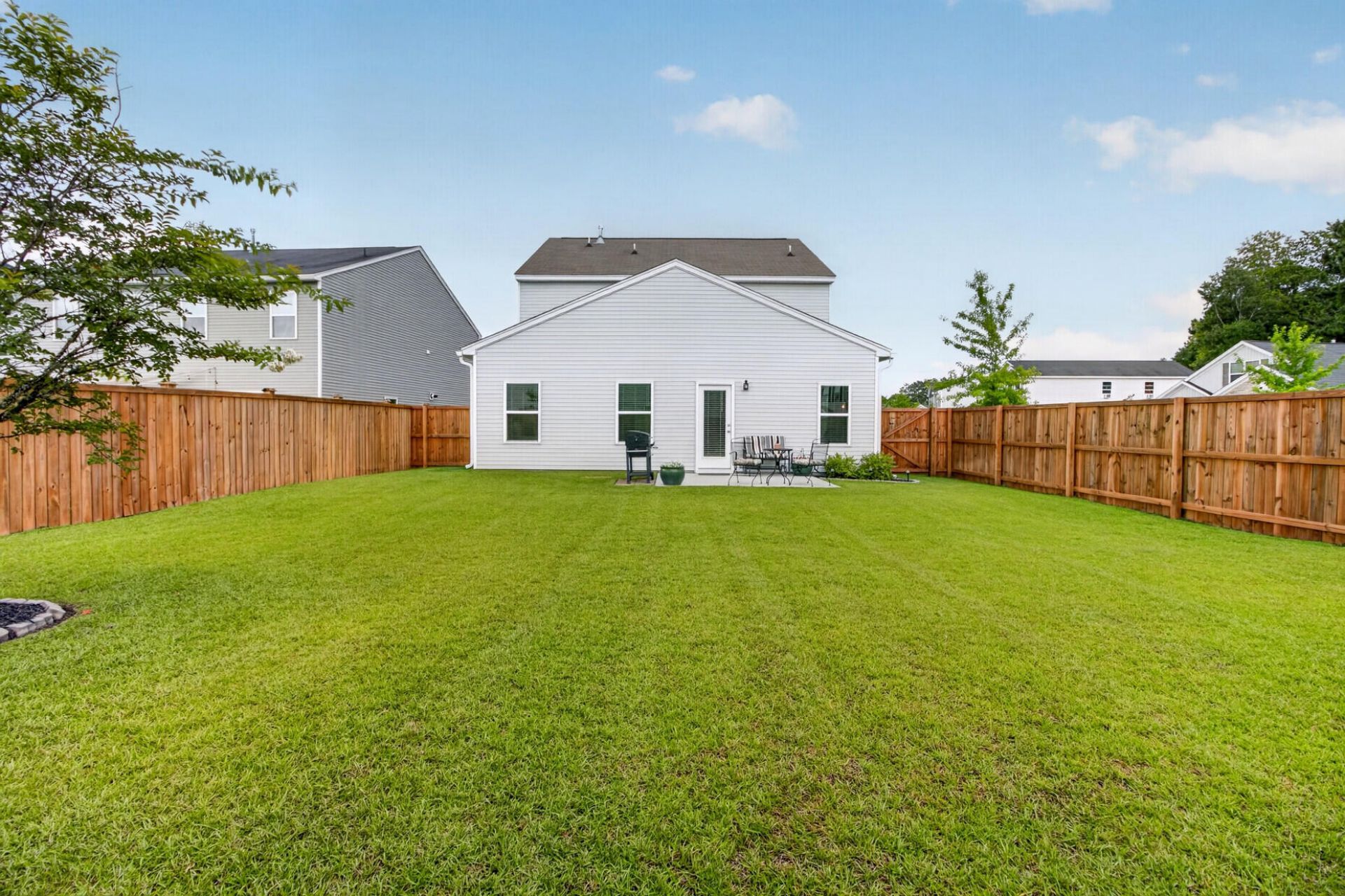 272 Clydesdale Circle Photo 39