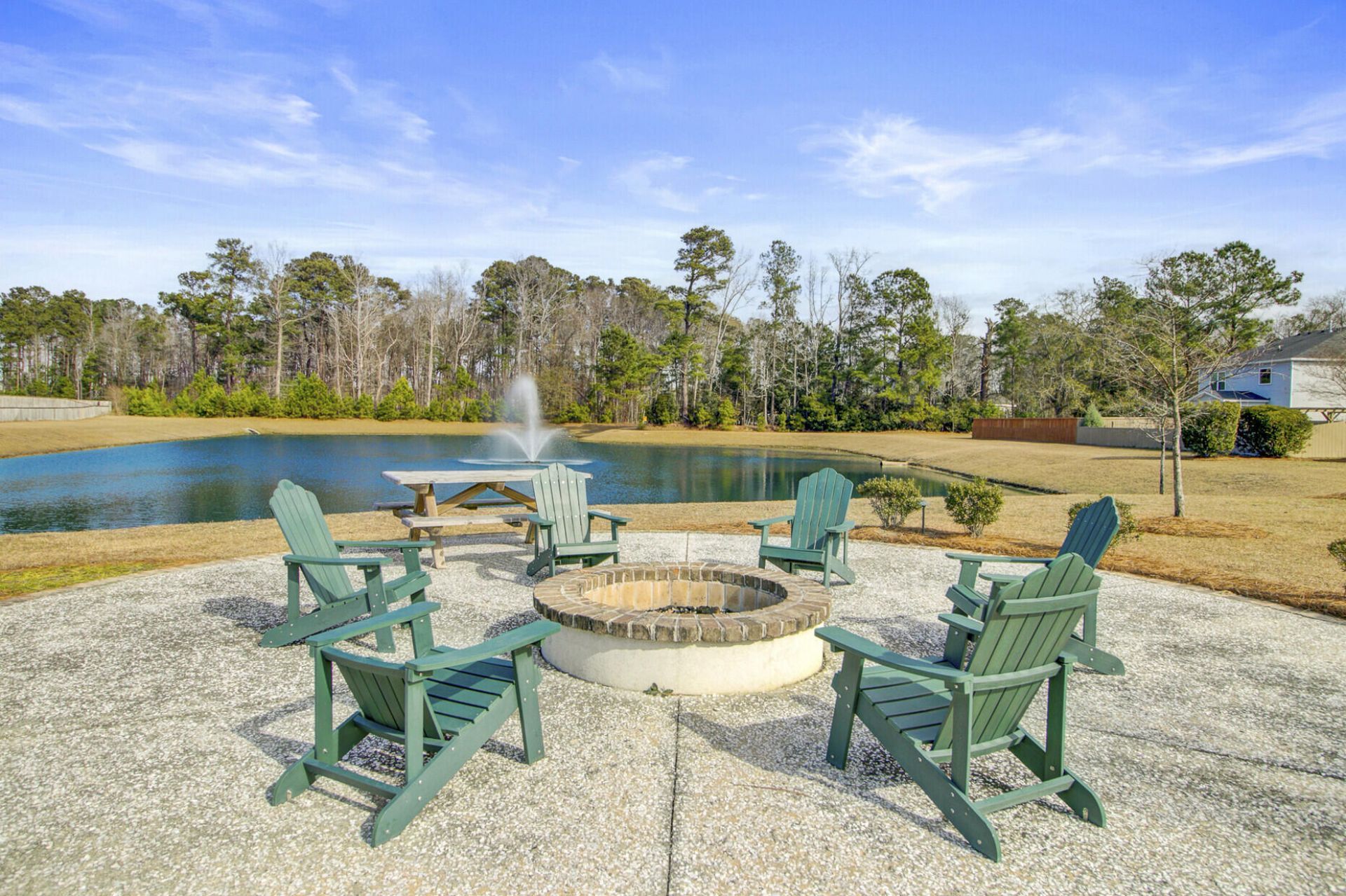 272 Clydesdale Circle Photo 45