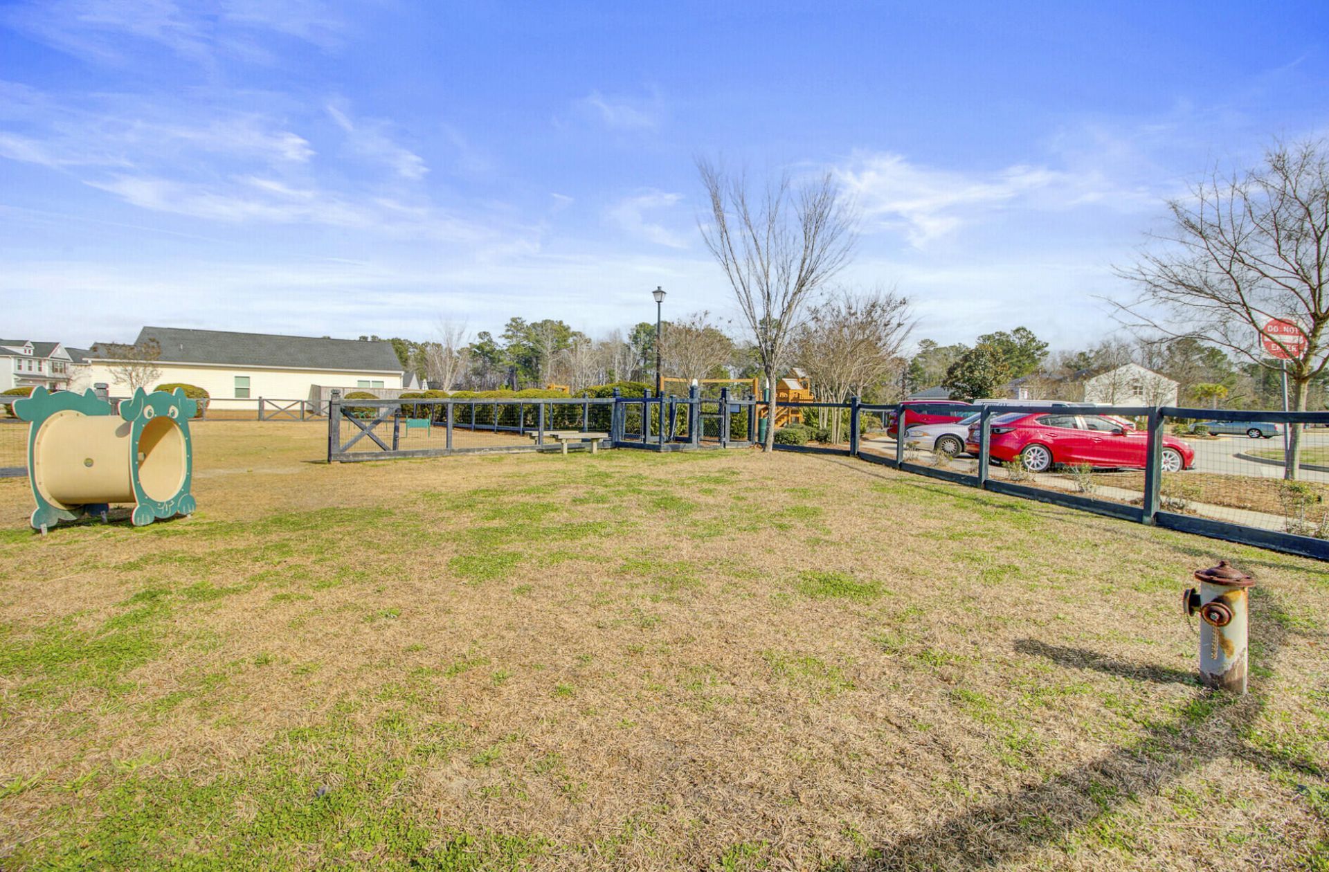 272 Clydesdale Circle Photo 51