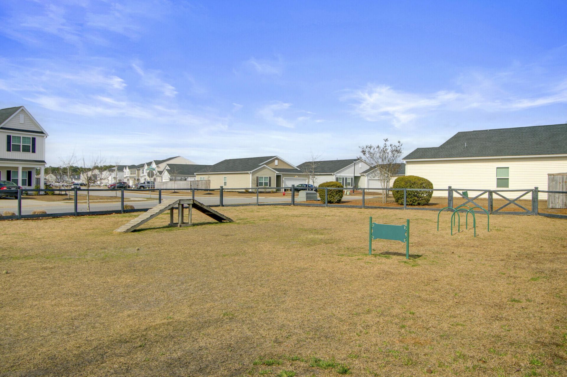 272 Clydesdale Circle Photo 52