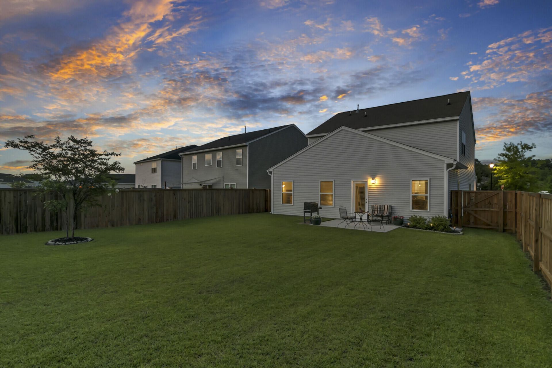 272 Clydesdale Circle Photo 55
