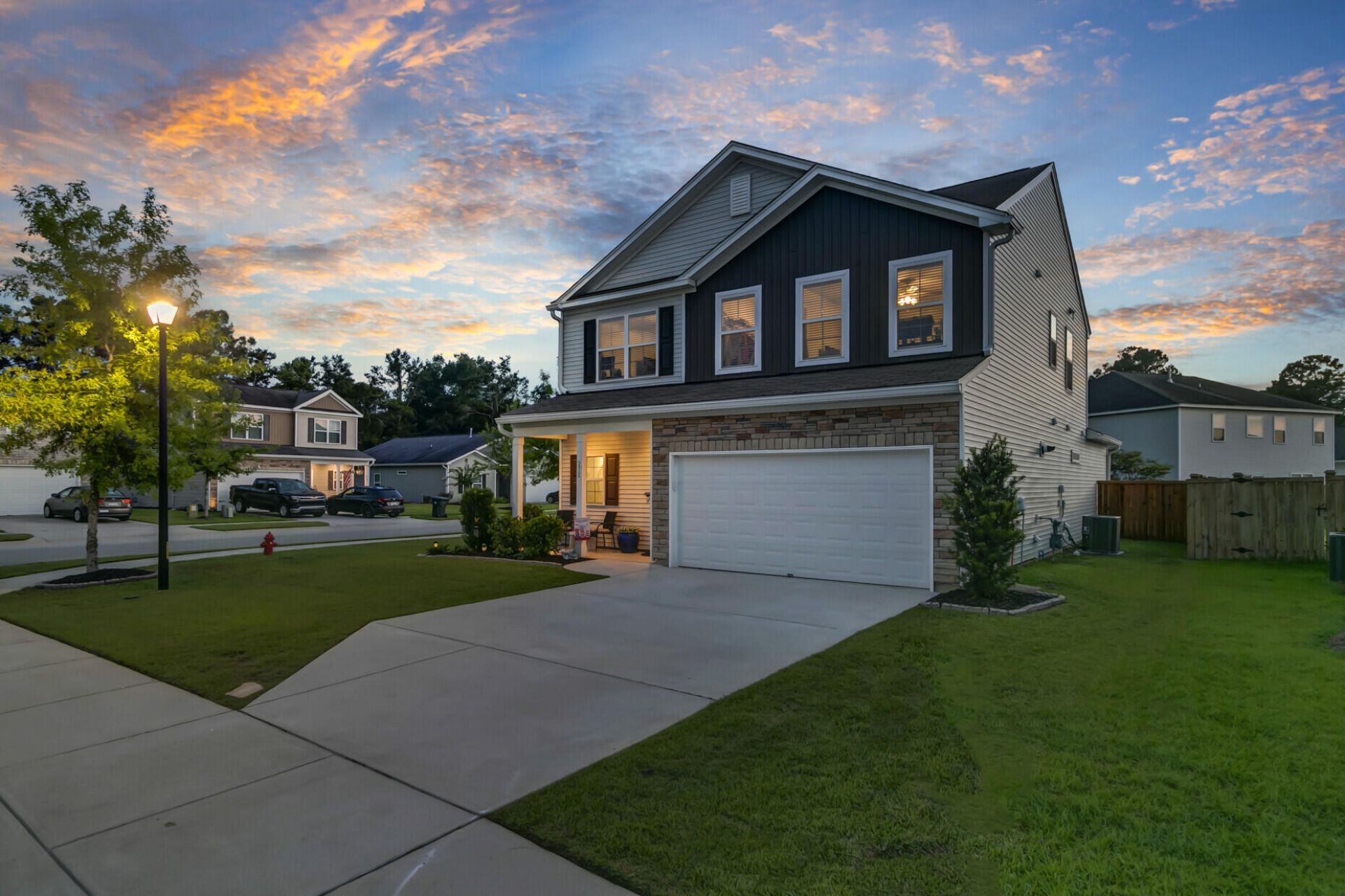 272 Clydesdale Circle Photo 57