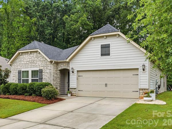 8504 Pennegrove Circle, Charlotte, NC 28214