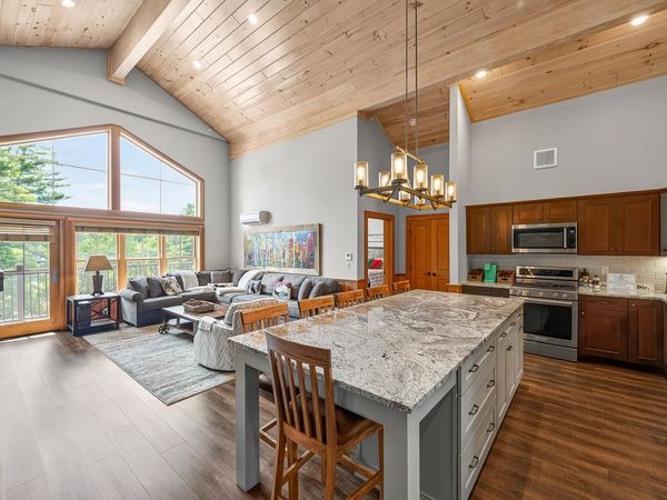 235 Skimobile Road, Unit 1404, Conway, NH 03860