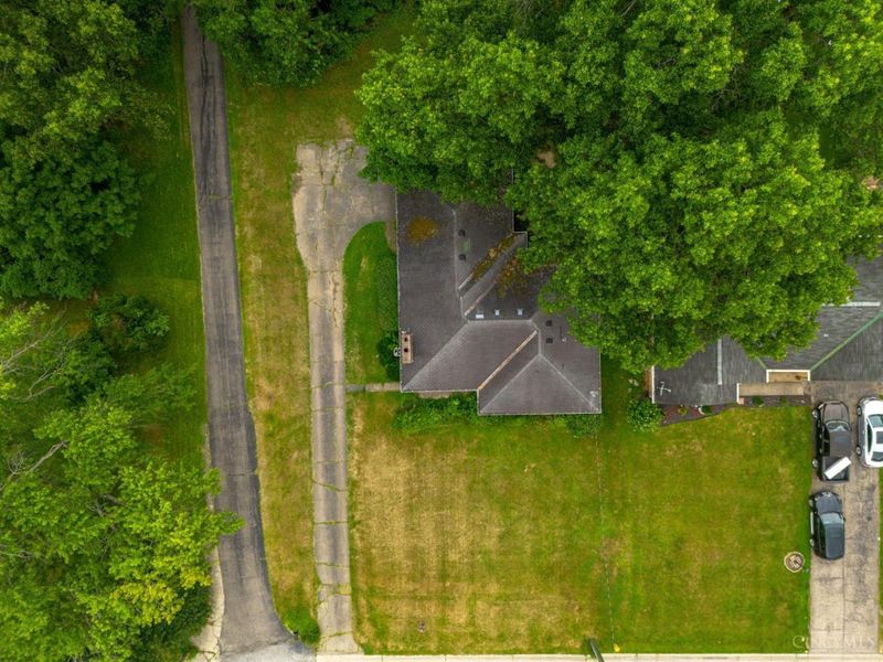 8548 Myrtlewood Avenue, Sycamore Township, OH 45236 Photo 24