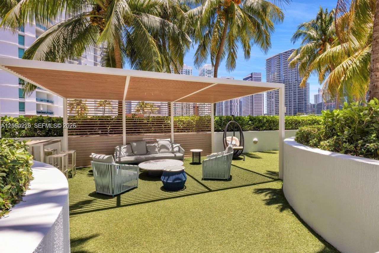 90 SW 3rd St, Unit 2001, Miami, FL 33130 Photo