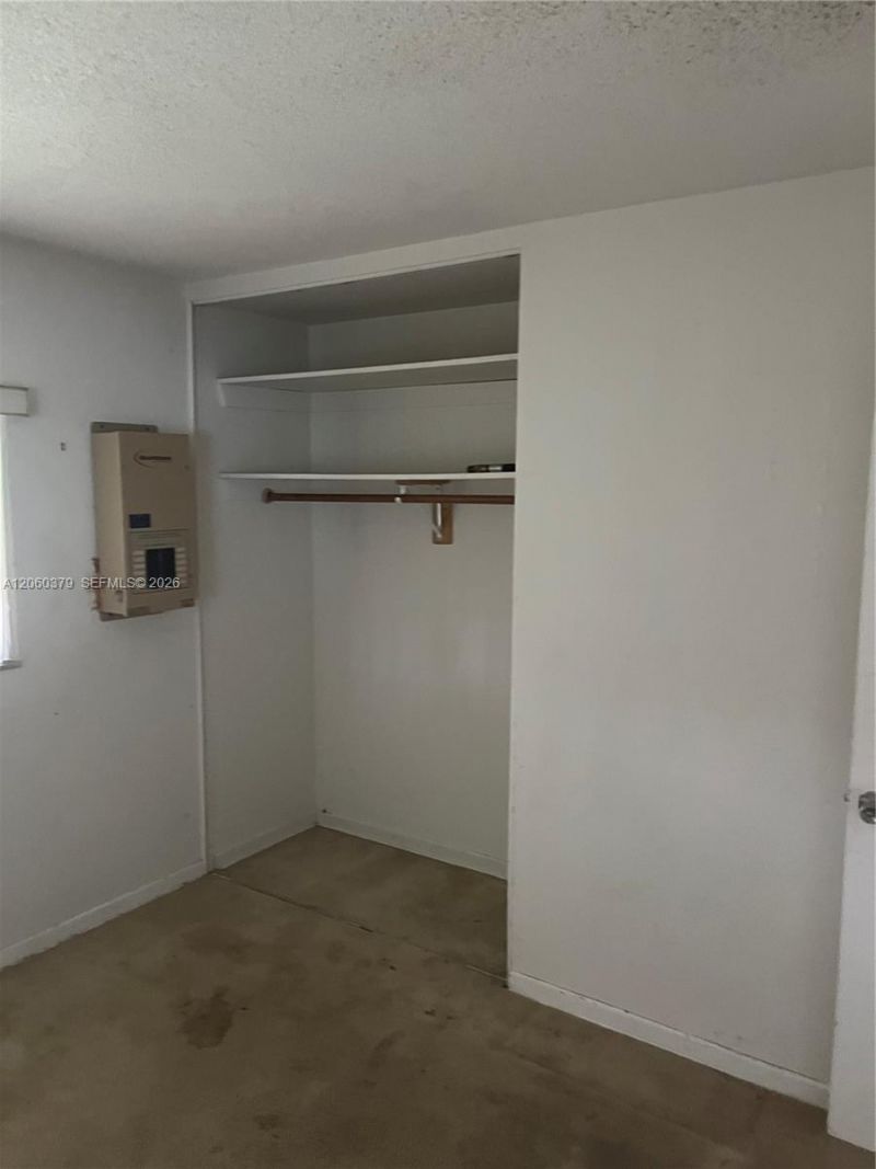 3700 NW 25th St, Lauderdale Lakes, FL 33311 Photo