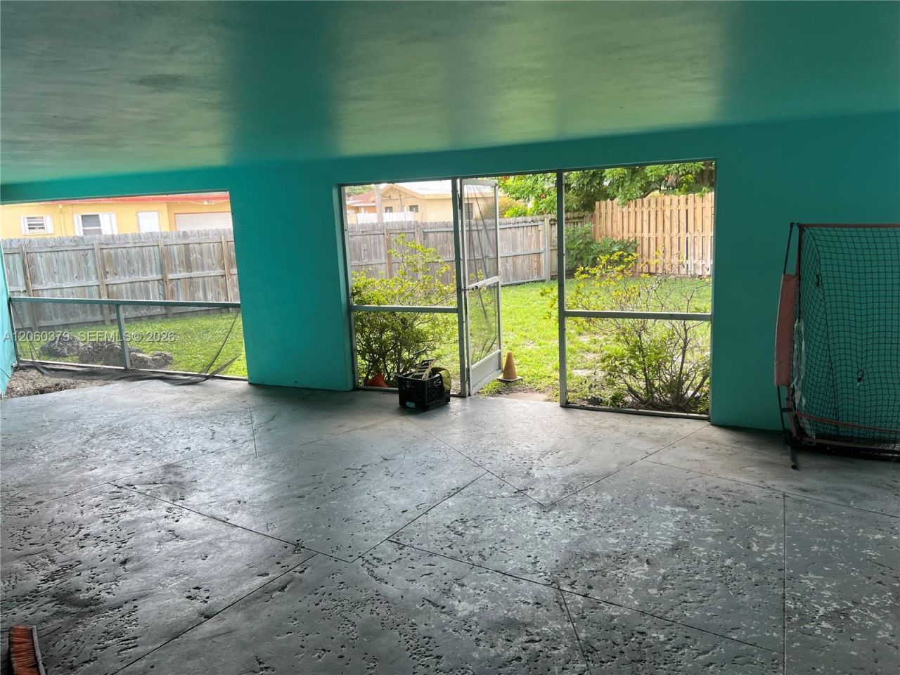 3700 NW 25th St, Lauderdale Lakes, FL 33311 Photo