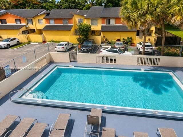 9678 Fontainebleau Blvd , Unit 311, Miami, FL 33172 Photo